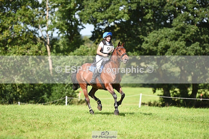 230820X-110140-1109 - BE90 XC 09.40 to Rider 151 at 11.44