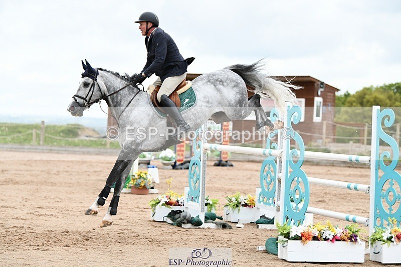 250508-095419-00880 - Cls 1 Snr Foxhunter