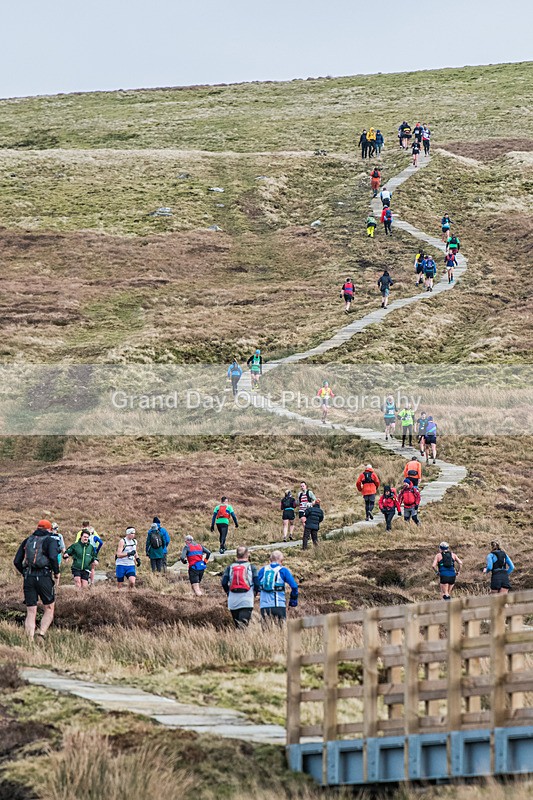 Nine Standards-485 - Nine Standards Fell Race Thursday 1st January 2026