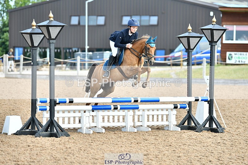 230624A-091239-00080 - Cls 36 Stepping Stones 128 & 138cm