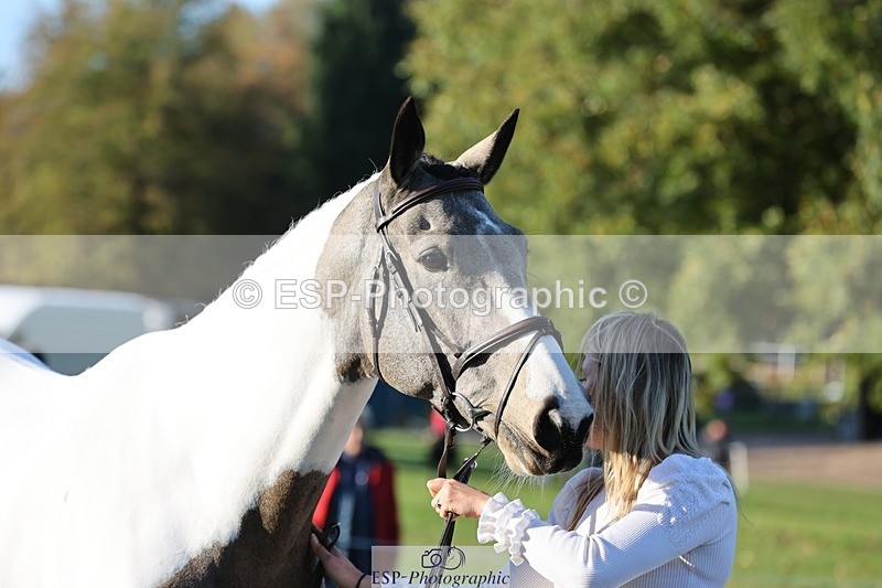 241027-090942-15075 - 366-Chloe.Robinson-BRACKENSPA'S.KEEP.A.SECRET