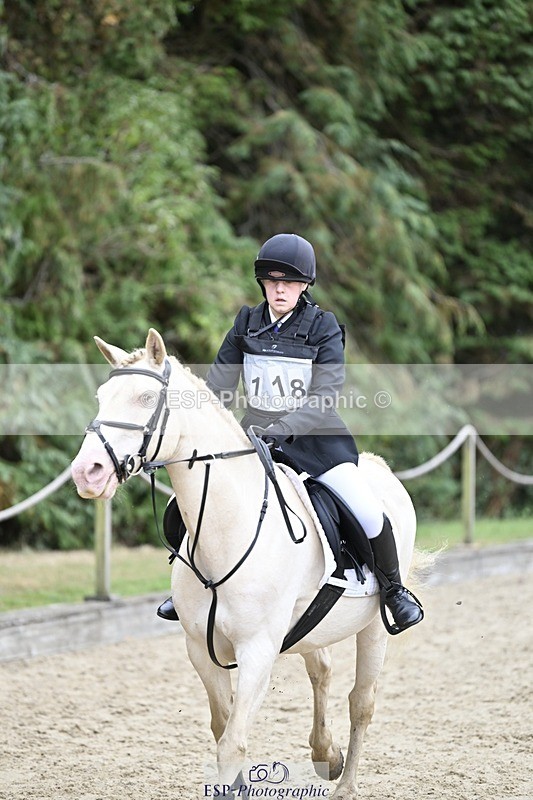 250820A-090530-00923 - Round 1, Start to 9am Break