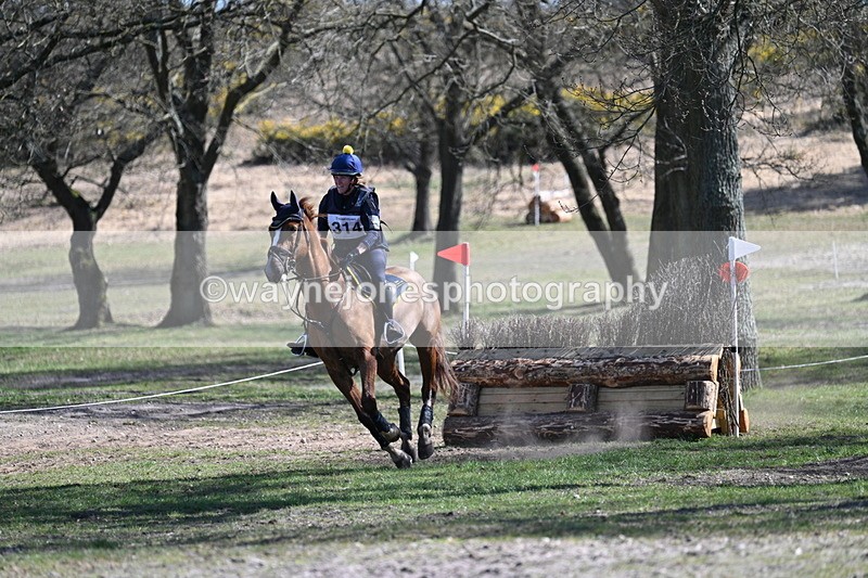 WJ7_0970 - XC Time 13:22 to 13:28