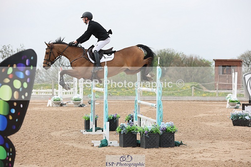 250424-115320-05103 - Cls 1 - 2 Star Small Tour