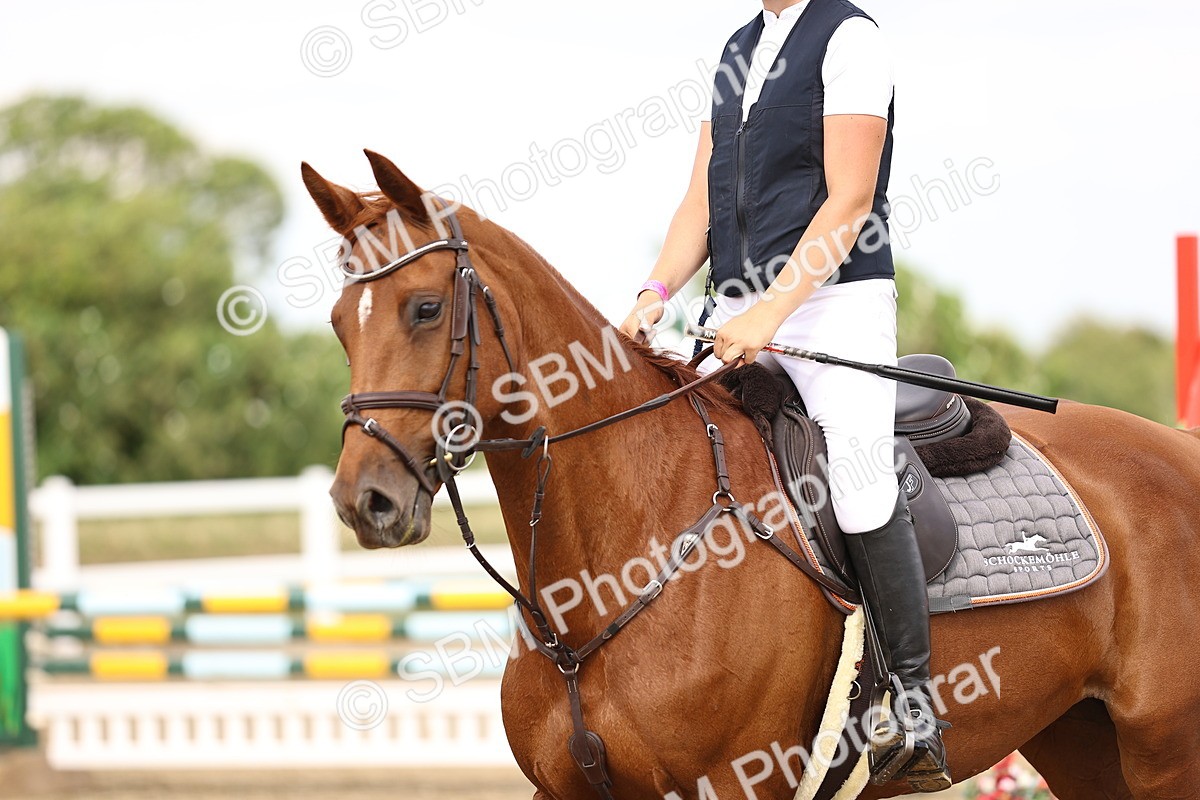 SBM_002295 - Class 18 - Ariat Senior British Novice- 90cm Open