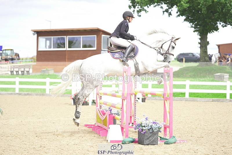 230729A-142744-06566 - Cls 24 1.05m Amateur Quali