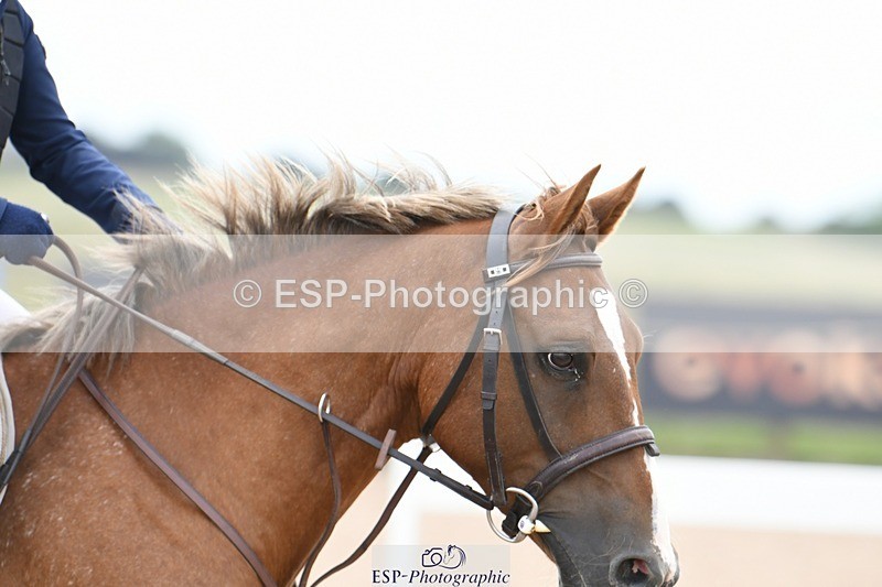 250807-130334-00969 - 70cm Round 2