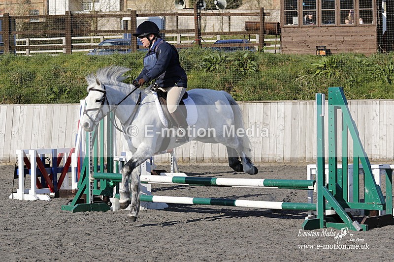 _EST0122 - Bourne Valley Riding Club Winter Showjumping 27/03/22