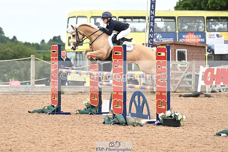 240630A-140051-13958 - Cls 25 HOYS 138cm Qualifier