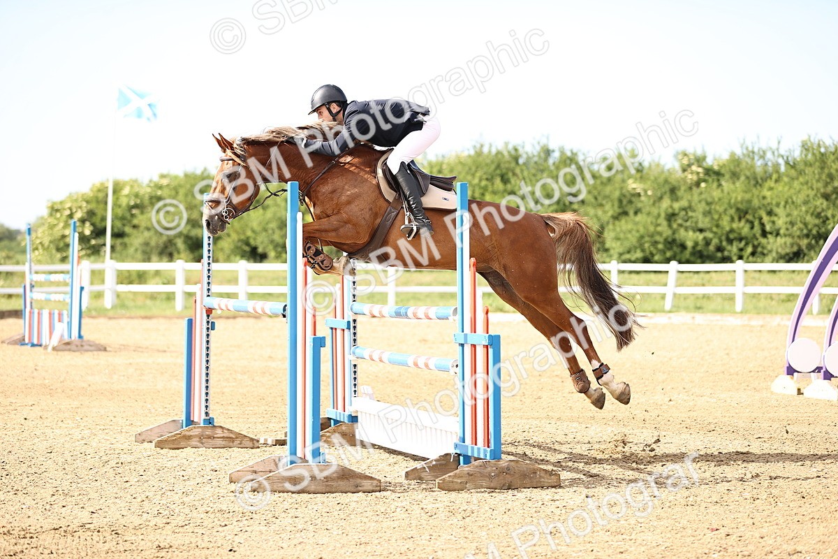 SBM_003027 - Class 5 - Senior Foxhunter - 1.20m
