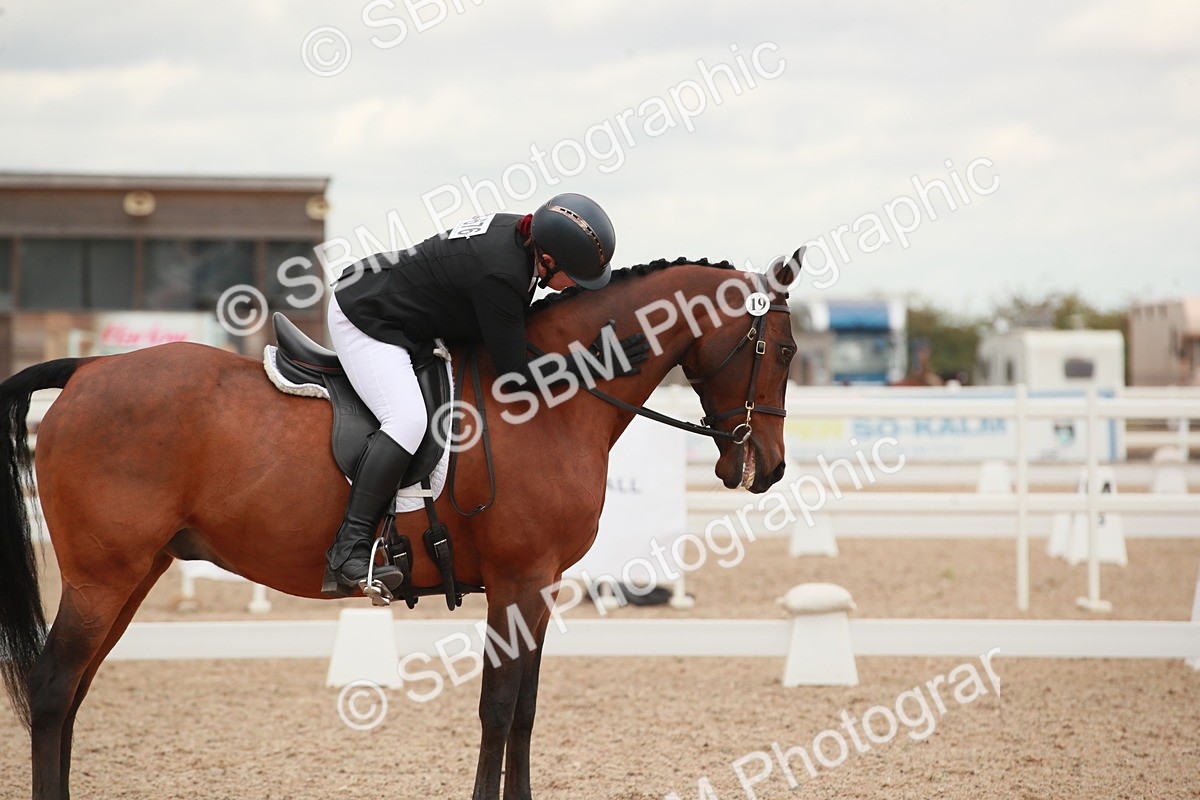 SBM_06077 - Class 32 - Novice 1