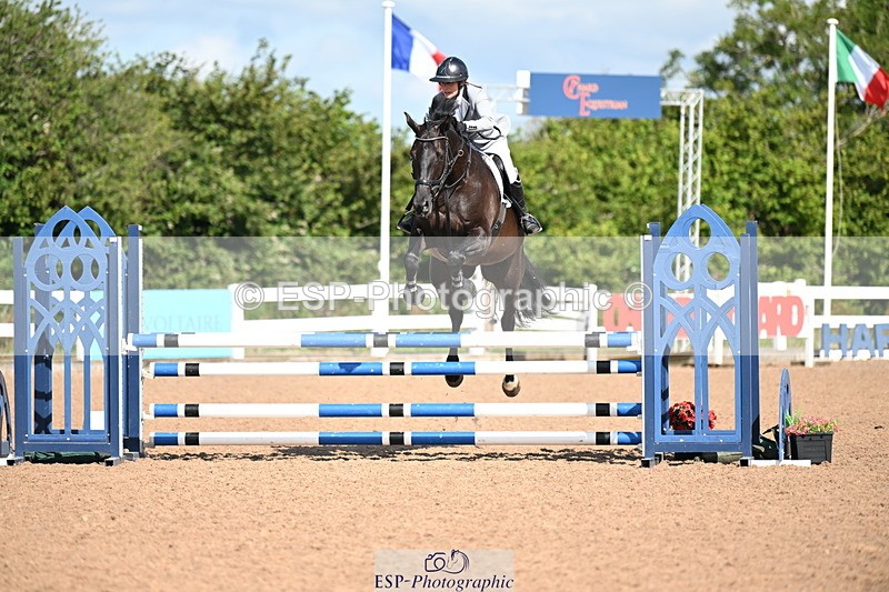 240728A-100527-07785 - Cls 33 Snr British Novice and 90cm Open