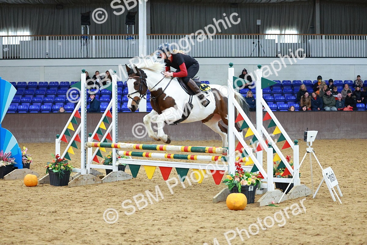 SBM_002757 - Class 4 - Pairs