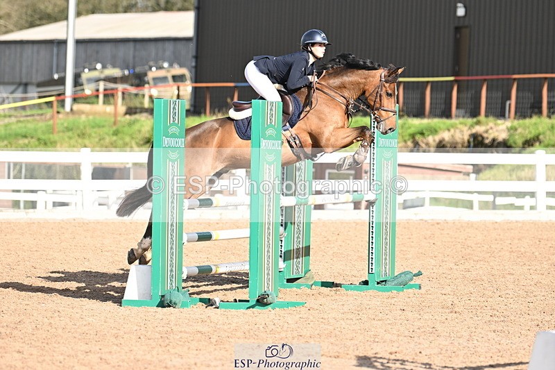 241026A-123355-00913 - SAT Cls 9 Pony Newcomers and 1m Open