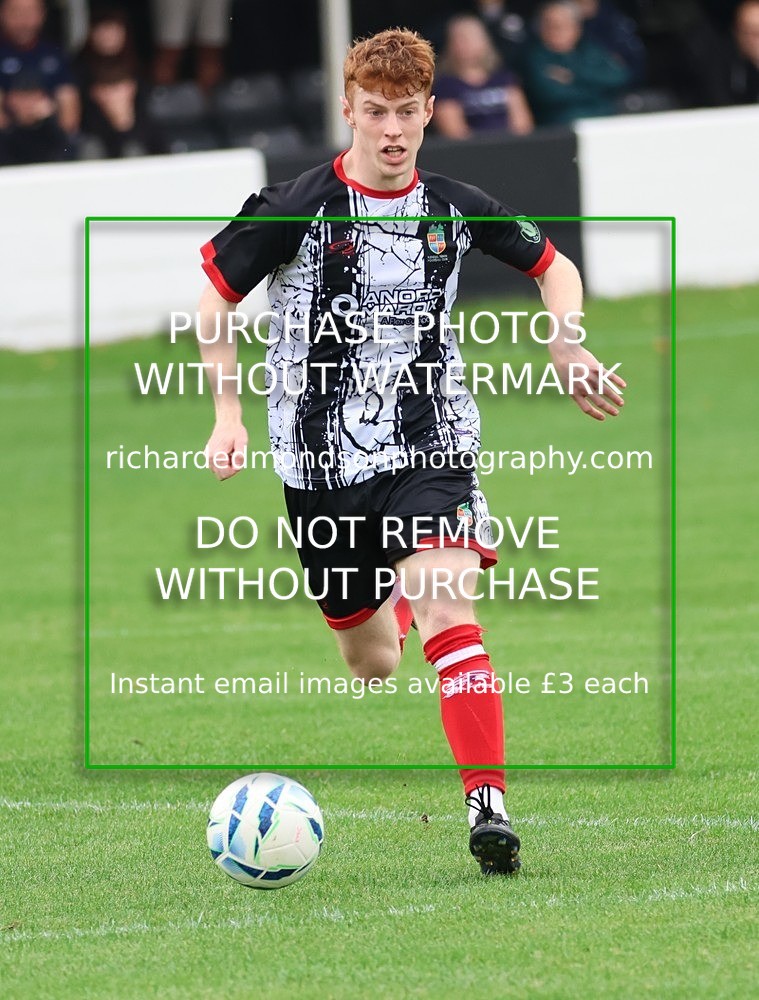 533A9781 - Kendal Town vs Blyth Town (29/8/26)