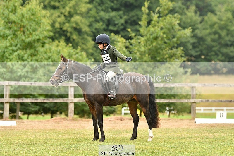 250820A-111821-04999 - 11am to 12