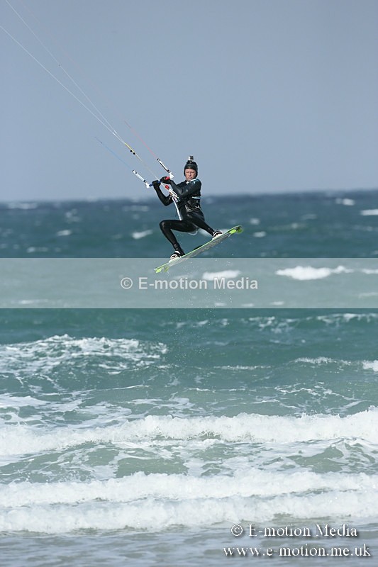KS 020413-252 - Kite Surfing