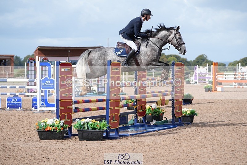 250913-114838-06745 - Cls 15 Snr Foxhunter