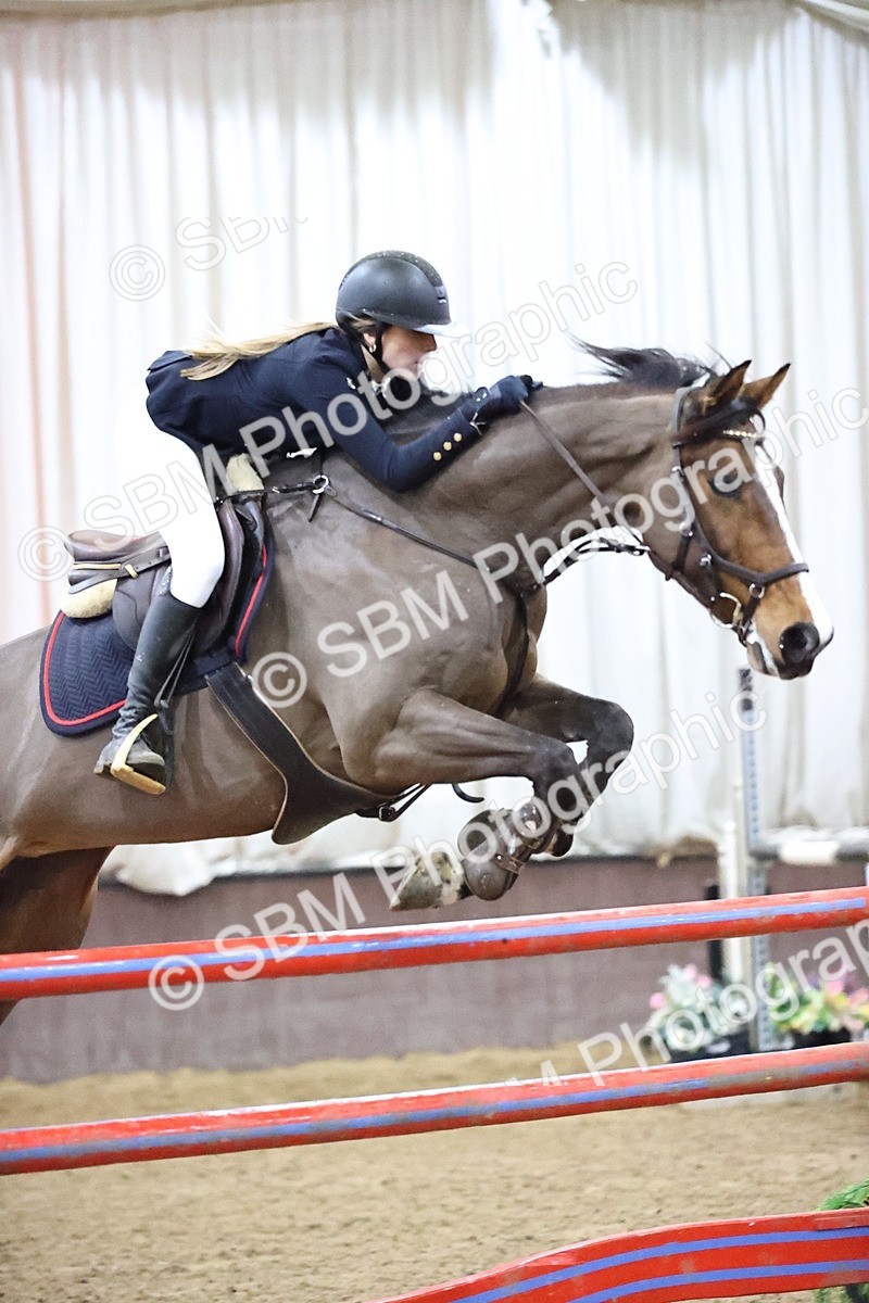 SBM_010162 - Class 25 - Equestrian Senior Foxhunter 1.20m