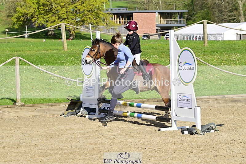 260411A-092822-00185 - 40cm Lead Rein