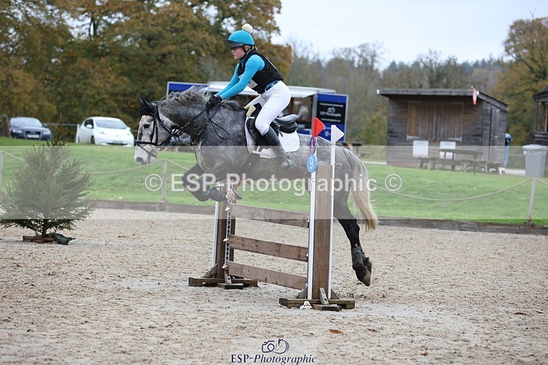 231118-142159-02243 - Cls 3 90cm