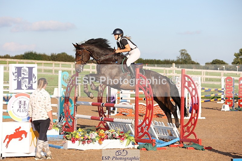 230915A-172432-03272 - Cls 7 Snr 1.20m Derby