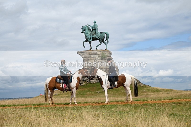 DSC_6863 - Time at Statue 12:45 to 13:15