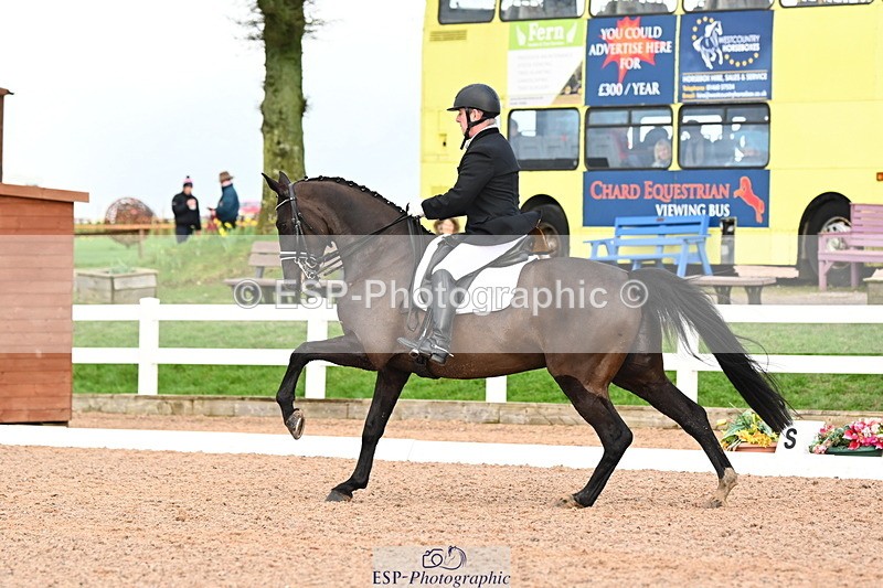 240218A-150443-08991 - 180-John.Fullick-Hermosa.bella