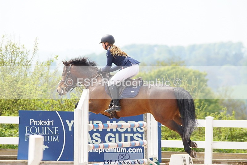 230513A-140714-01236 - Cls 6 Pony Bright Star