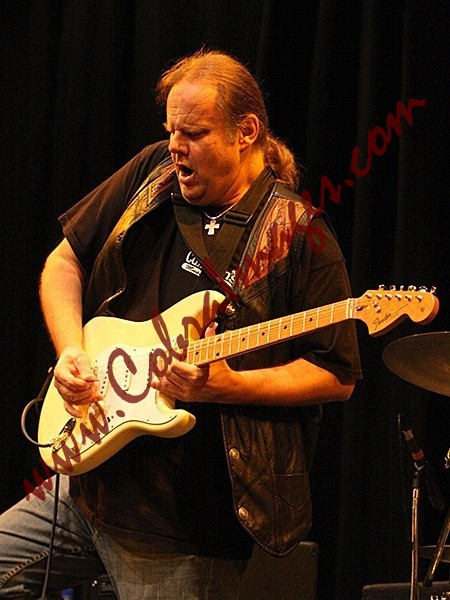 050_IMG_8095 - Walter Trout