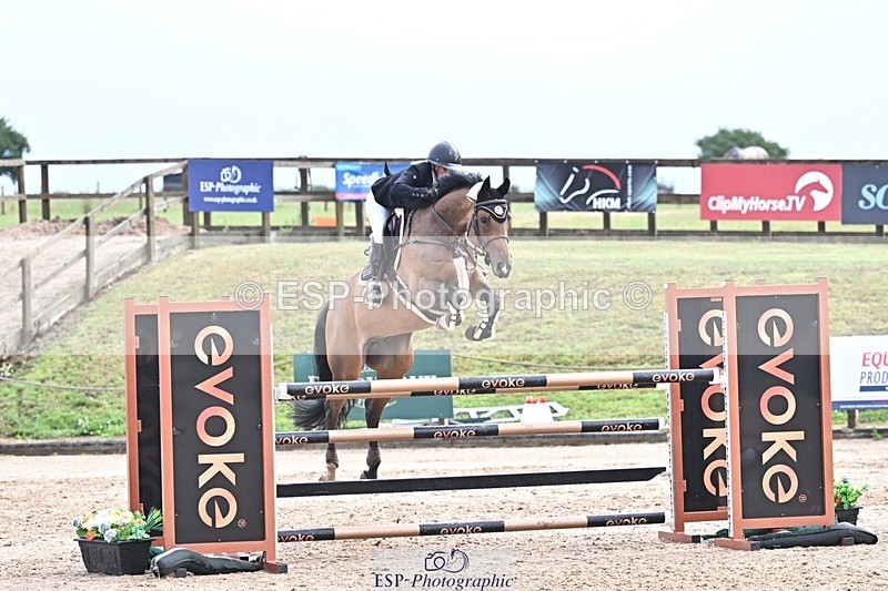 250731-102951-00379 - Cls 02 Snr Fox 1st Rnd