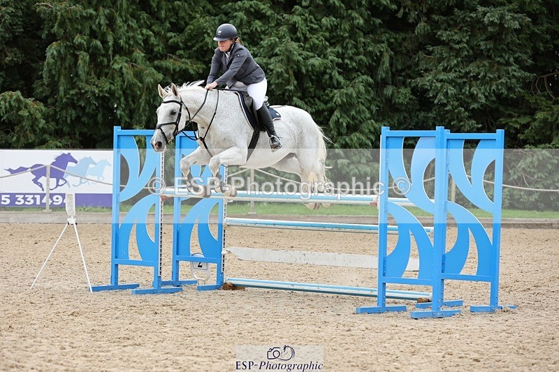 240817-152622-02223 - 06A Snr Fox 1.20m open