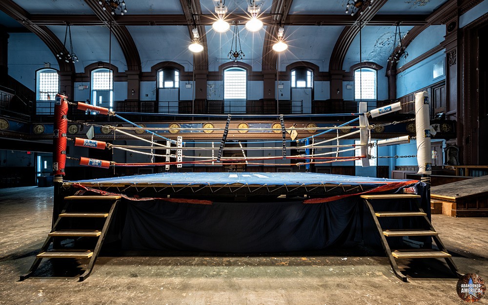 Step Into the Ring | Blue Horizon Boxing Arena (Philadelphia, PA) - Blue Horizon