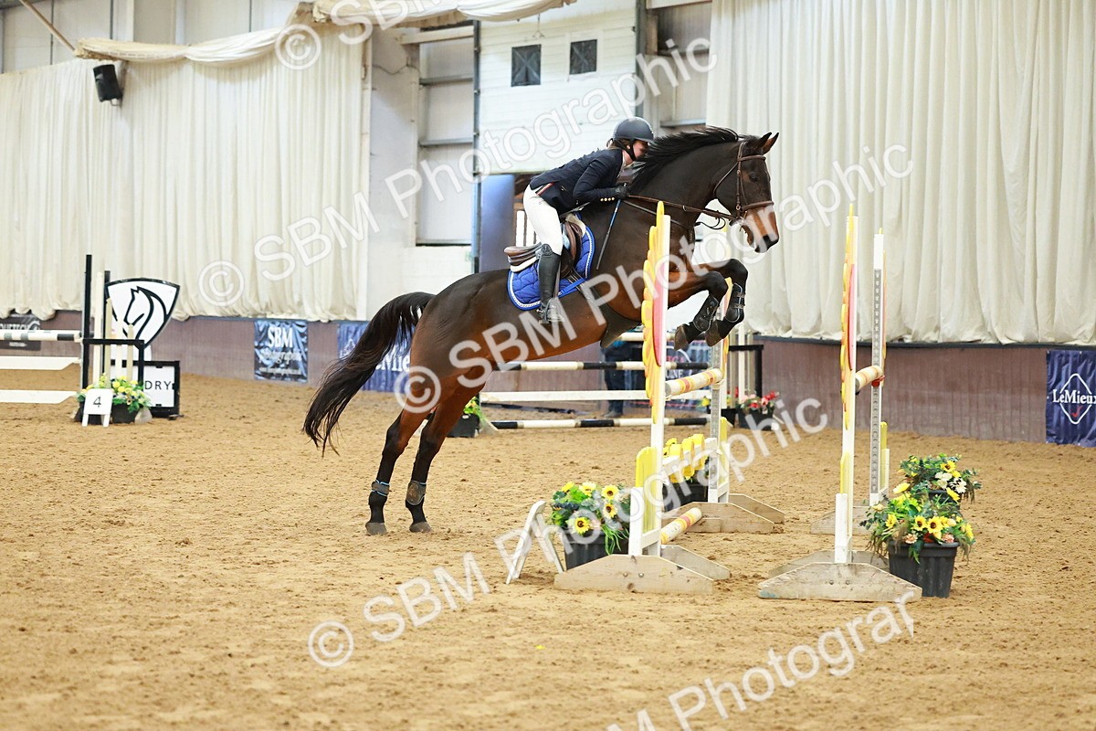 SBM_007054 - Class 19 - Senior Newcomers 1.10m