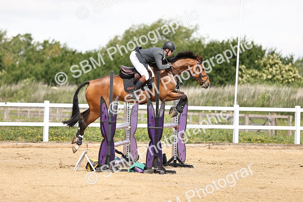 SBM_002244 - Class 9 - Senior British Novice - 90cm