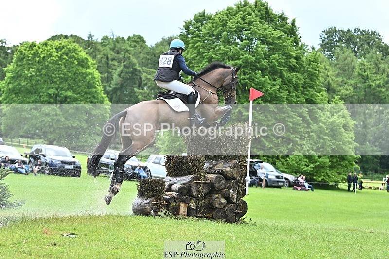 240526-114815-20707 - 428-COOLEY_SNAPCHAT-Selina_Milnes