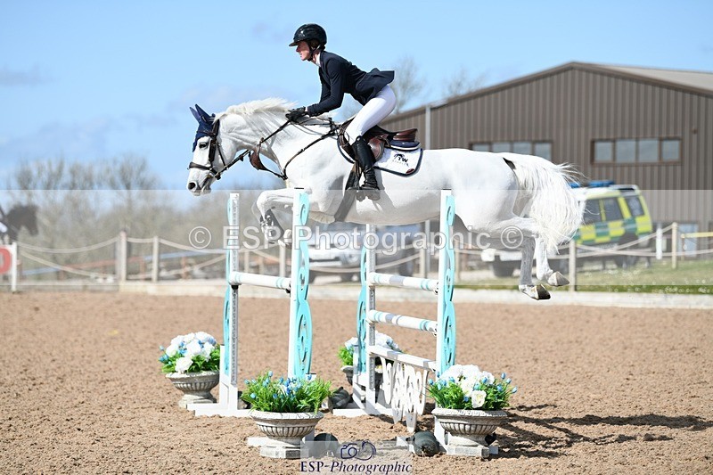 250328-131325-01173 - Cls 3 Snr Foxhunter