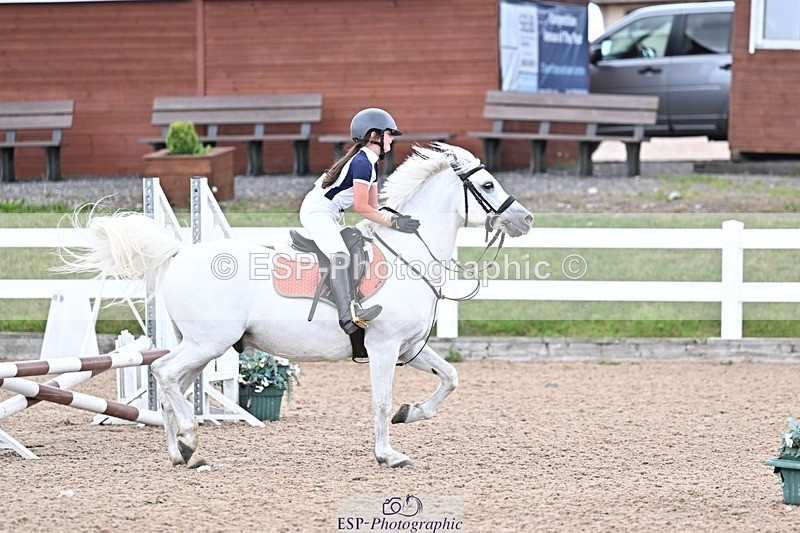 250729-145736-00048 - Clear Round and 60cm