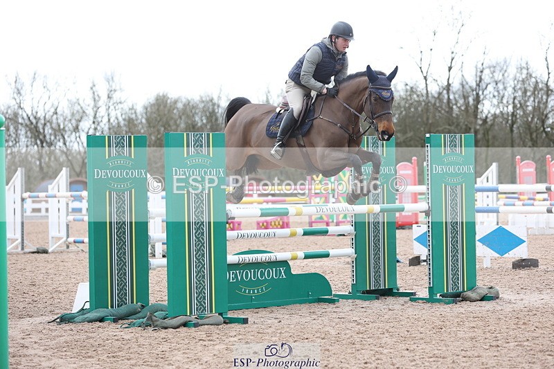 240223A-132854-01534 - Cls 5 Newcomers and 1.10m Open