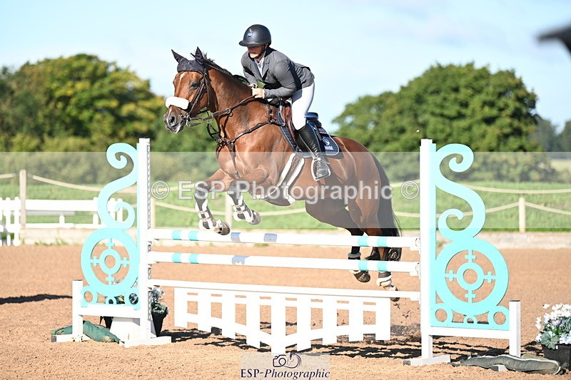 240912A-092832-00155 - Cls 1 Snr 1.05m & 1.10m Open