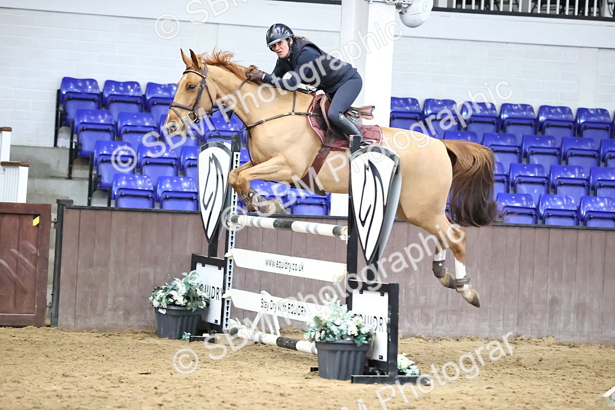 SBM_005635 - Class 17 - Senior Newcomers 1.10m