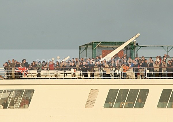 081010 QE2 QM2 IMG_9976 - QE2 FINAL RUN TO NEW YORK 2008