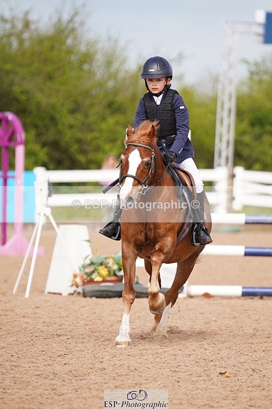 240506A-112010-08545 - Cls 14 Under 11 128cm