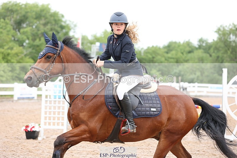 240630A-105901-12466 - Cls 31 Discovery and 90cm Open