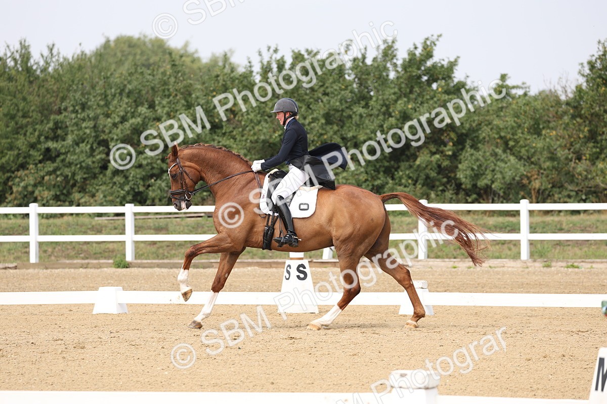 SBM_007201 - Class 9 - FEI INT I - 13.37-14.33