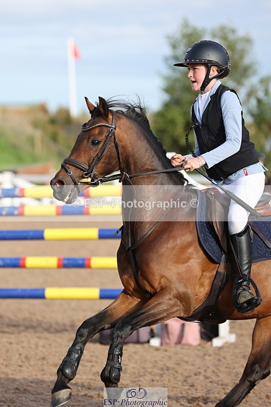 240629A-192440-09508 - Cls 14 Springboard 128cm + 138cm