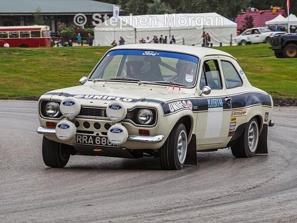 15 36-8300172 - Rally