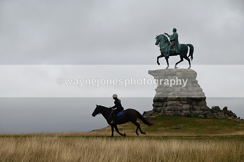 DSC_0532 - Time at Statue 09:51 to 10:54