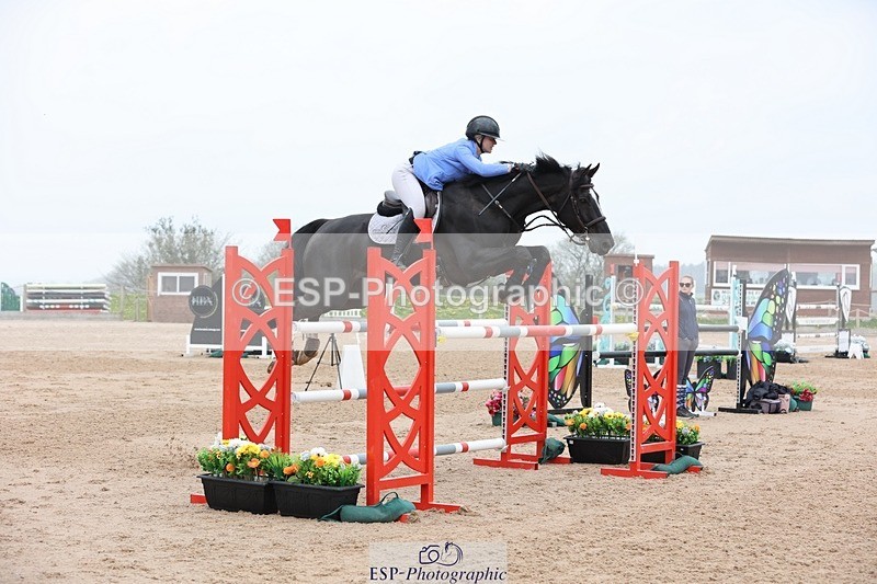 250424-124257-05538 - Cls 1 - 2 Star Small Tour