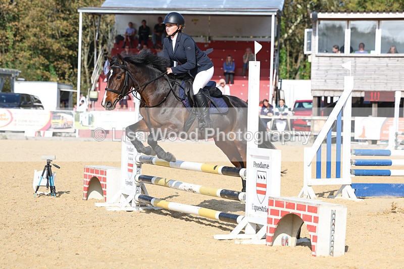 3E7A7899 - Class 4: 70cm open